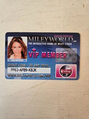 MileyWorld VIP Collector's Edition Member Card Mid-2000s Miley Cyrus